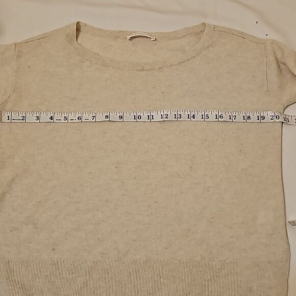 Everlane cashmere crew sweater size medium. - Picture 5 of 9